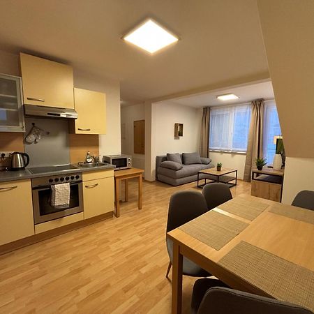Anita Apartment 5 Flattach Esterno foto